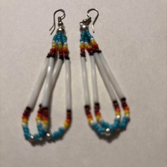 Native American Navajo Handmade Beaded Earrings - Picture 2 of 4